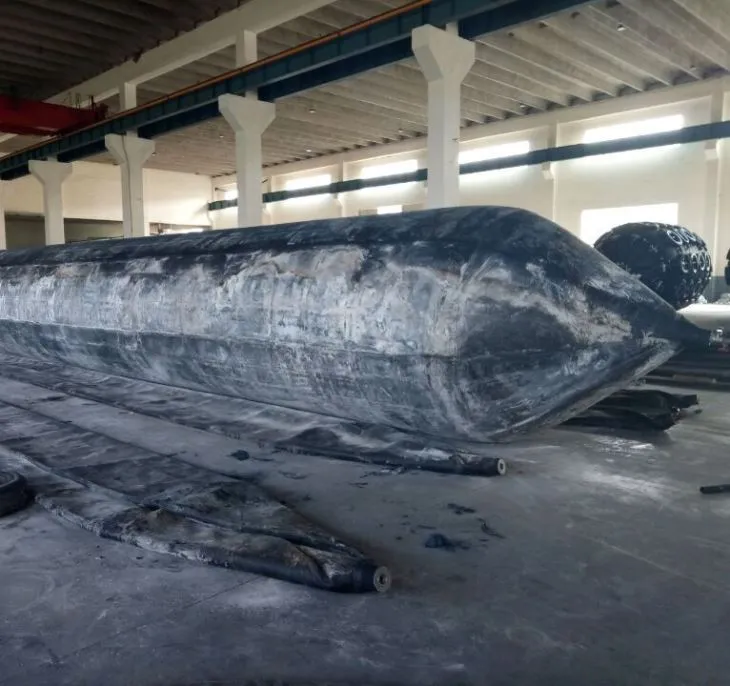 Lancering af skibs airbag