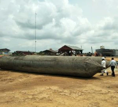 Marine airbags til lancering af skibe / fartøjer / både i skibsværfter